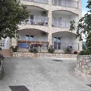 Kevric Apartament